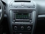 Škoda Octavia (2012) 1.6 TDI, Serv.kniha, po STK - náhled 12