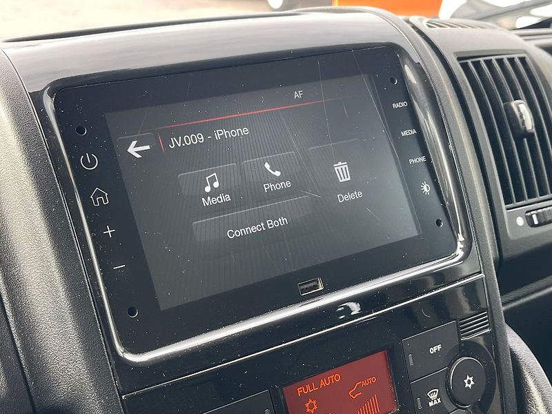 Citroën Jumper 2.2bHDi 103kW*CZ*7.MÍST*CarPla - fotka 34 z 42