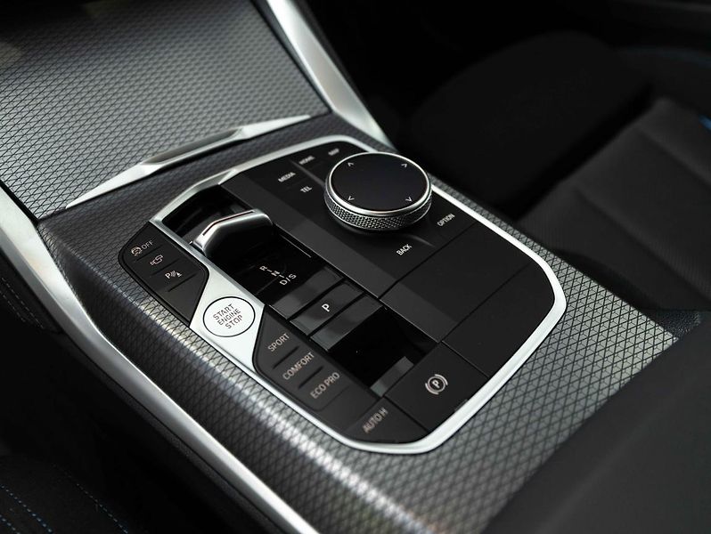 BMW Řada 4 430d xDrive - fotka 17 z 22