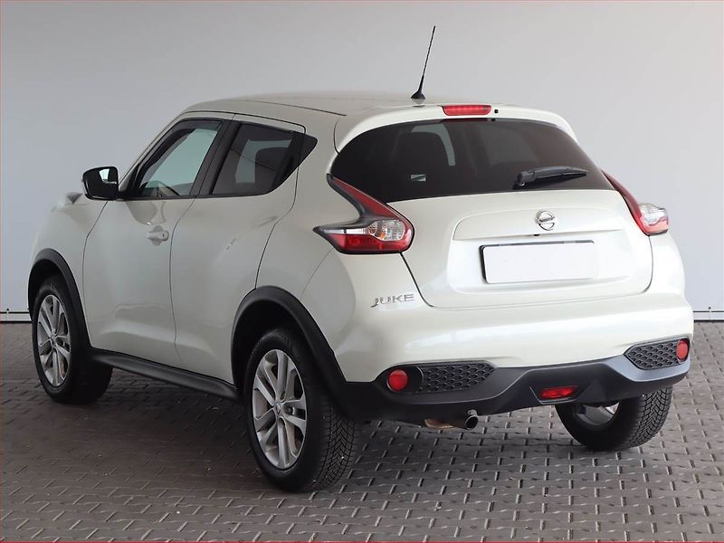 Nissan Juke (2016) Tekna 1.2 DIG-T, Serv.kniha - fotka 4 z 21