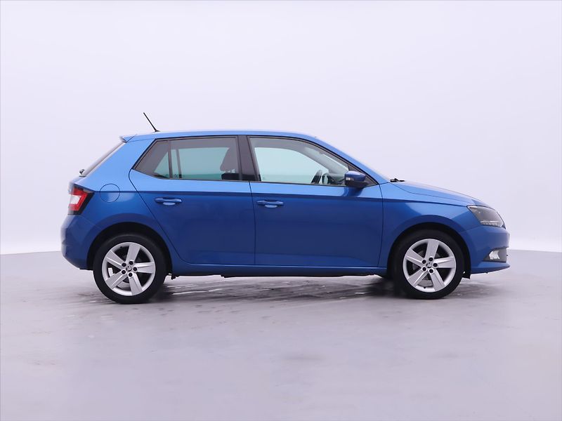 Škoda Fabia 1,2 TSI 66kW Style CZ - fotka 8 z 28