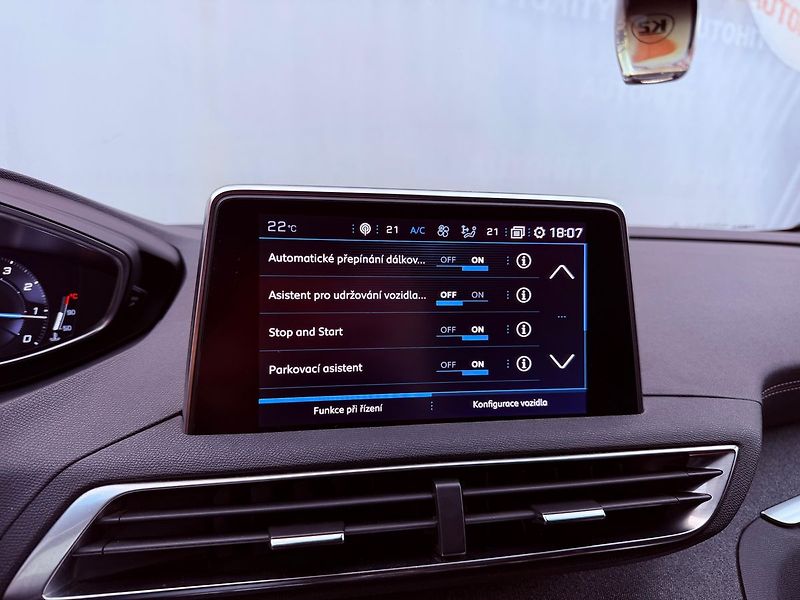 Peugeot 5008 1.6 PureTech Allure, Serviska - fotka 28 z 36
