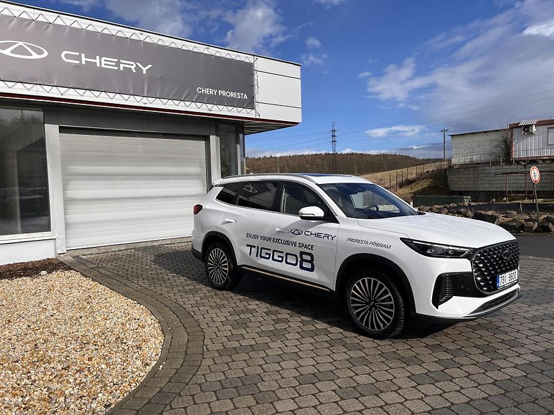 Chery Tiggo 8 (2026) 1,6 ICE UNIQUE demo vůz - fotka 8 z 37