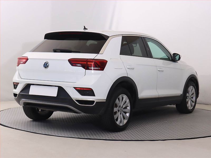 Volkswagen T-Roc (2019) 2.0 TDI, Automat, Kůže, Navi - fotka 5 z 22