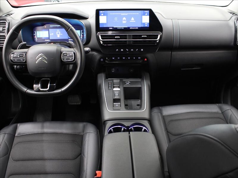 Citroën C5 Aircross 1,6 PHEV 225k. Max. 59tkm. - fotka 8 z 23