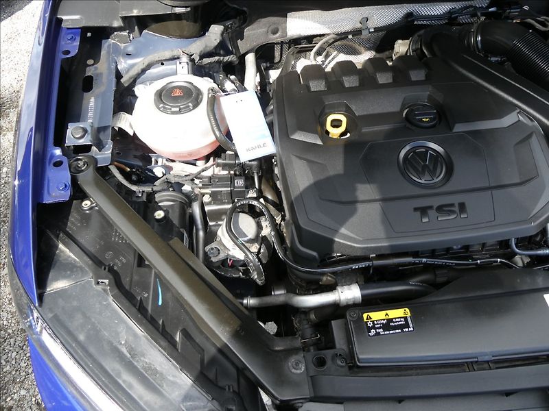 Volkswagen Golf Sportsvan 1,5 TSi 96kW Join,LED,navigace - fotka 36 z 44