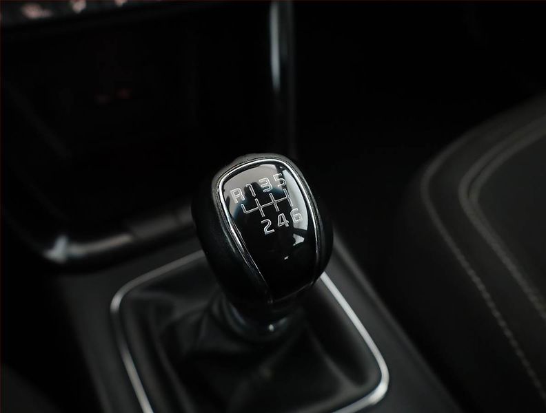 Kia Ceed (2014) 1.6 CRDi, ČR,1.maj, Serv.kniha - fotka 11 z 17