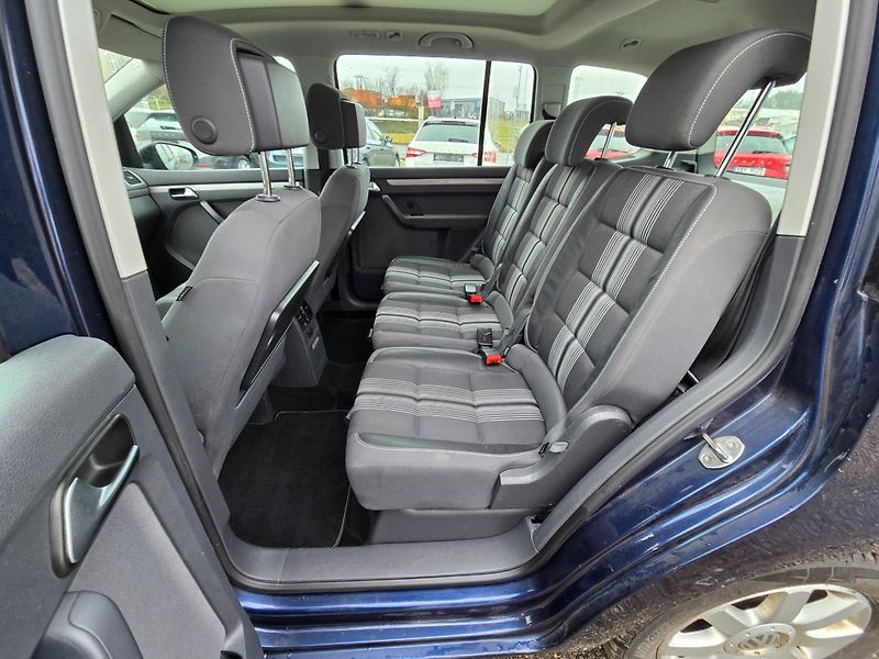 Volkswagen Touran (2013) 1.2 TSI 77KW - fotka 12 z 22