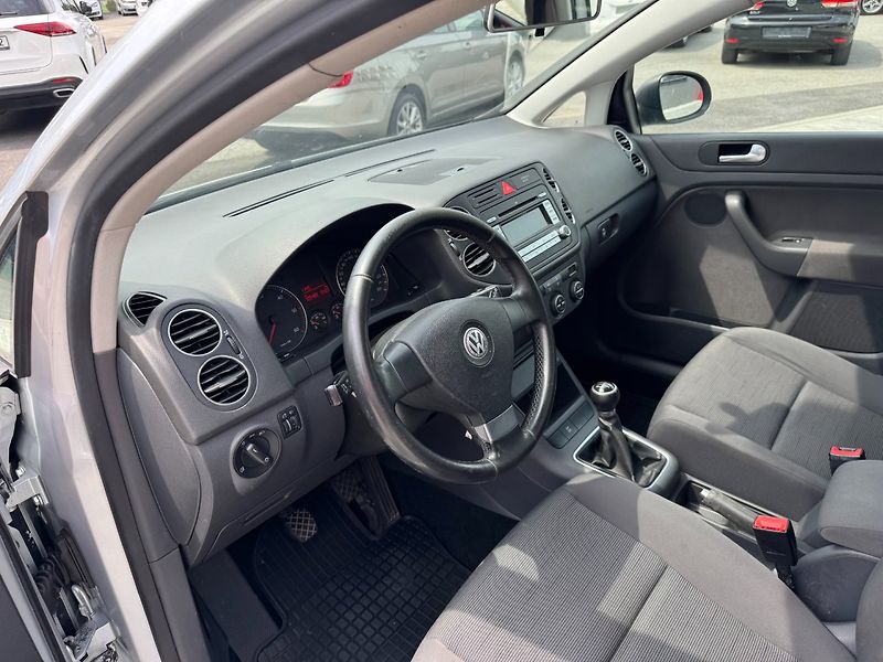 Volkswagen Golf Plus (2007) Comfortline 1.9 TDI 66kW - fotka 11 z 31