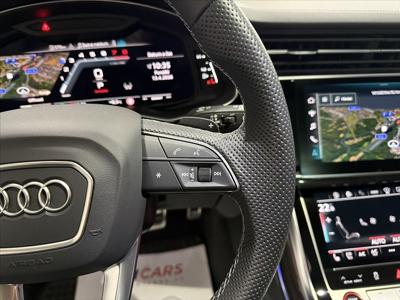 Audi SQ7 4,0   TFSI 507HP MATRIX B&O ČR - fotka 10 z 41