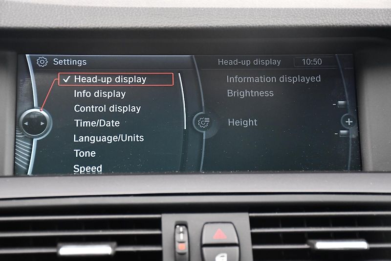 BMW Řada 5 530d xDrive ČR 2xKOLA - fotka 36 z 47