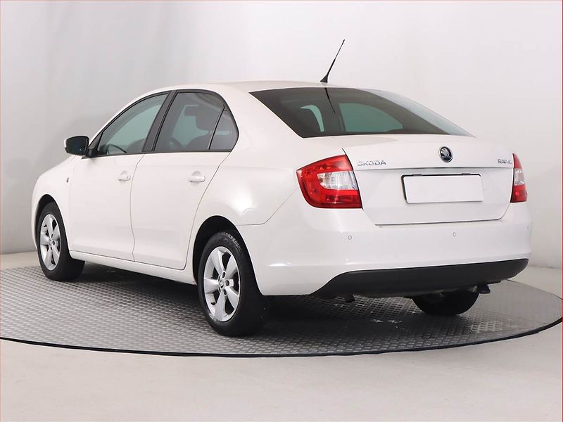 Škoda Rapid (2015) 1.2 TSI, Tempomat - fotka 4 z 18
