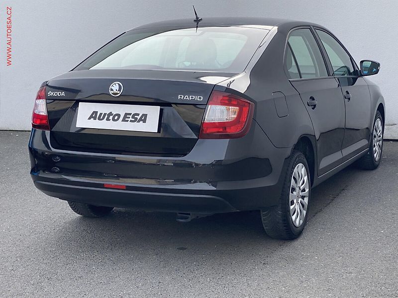 Škoda Rapid (2019) 1.0 TSi, Active - fotka 4 z 15