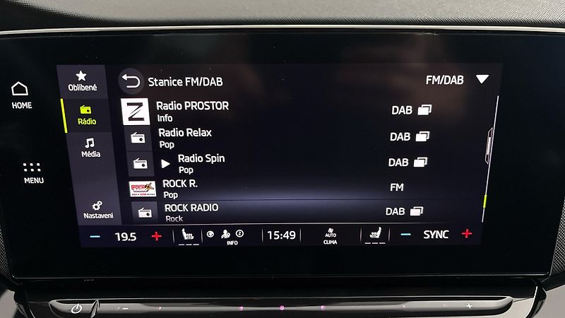 Škoda Octavia 2.0 TDI Style Combi - fotka 11 z 29