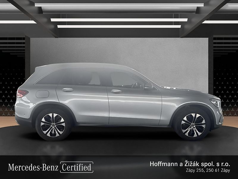 Mercedes-Benz GLC 220d 4MATIC - fotka 4 z 21