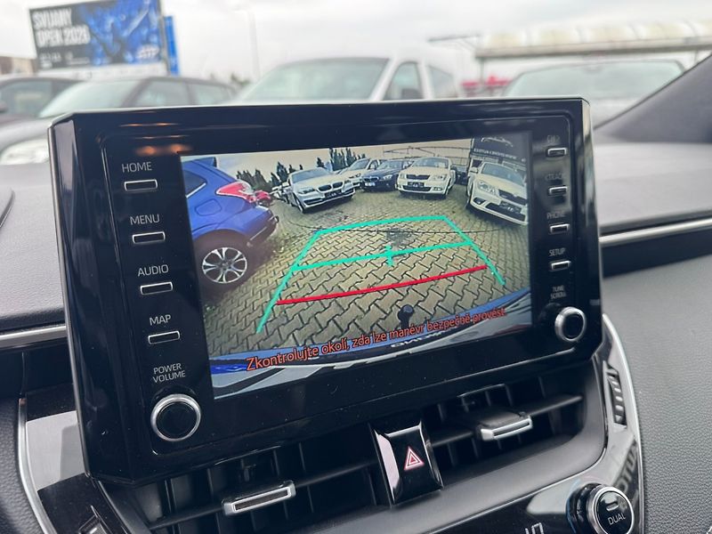 Toyota Corolla (2019) 1,2i 85KW TURBO SPOJKA 2. MAJ - fotka 46 z 50
