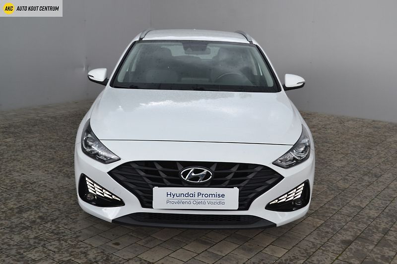 Hyundai i30 WG 1,5I MT COMFORT ALU16 - fotka 43 z 44