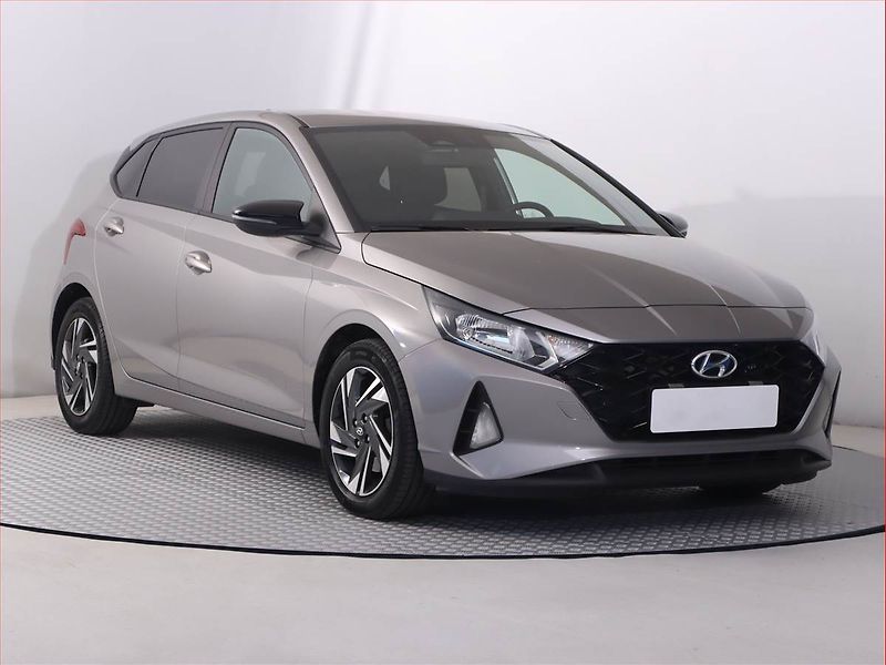 Hyundai i20 (2023) Family 1.0 T-GDI, Automat - fotografie inzerátu
