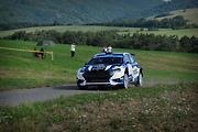 V rámci přípravy na víkendový 53. ročník Barum Czech Rally Zlín absolvovala třicítka pilotů úterní test na trati Ludkovice - Biskupice.