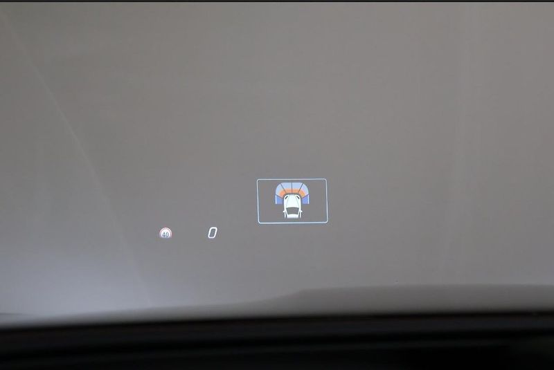Mercedes-Benz GLC 300 Coupé 4MATIC AMG Pano HuD - fotka 27 z 28