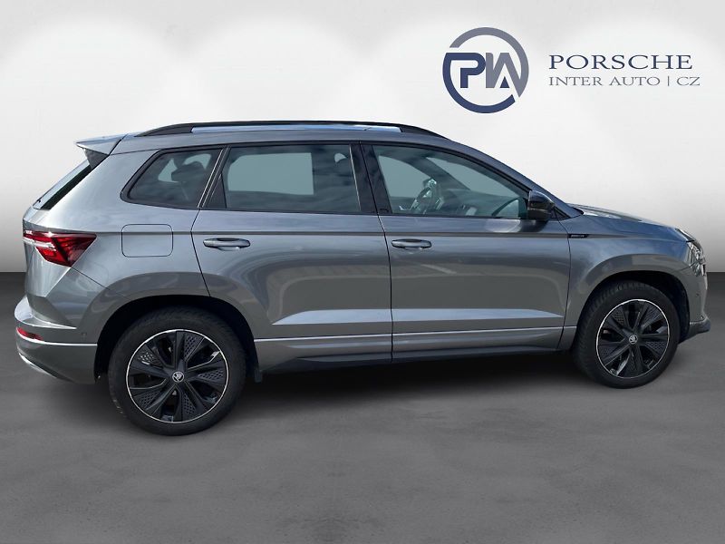 Škoda Karoq Sportline 1,5 TSI DSG7 110 kW - fotka 8 z 23
