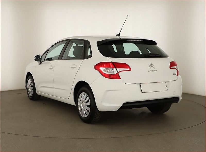 Citroën C4 (2013) 1.4 16V, po STK, dobrý stav - fotka 4 z 12