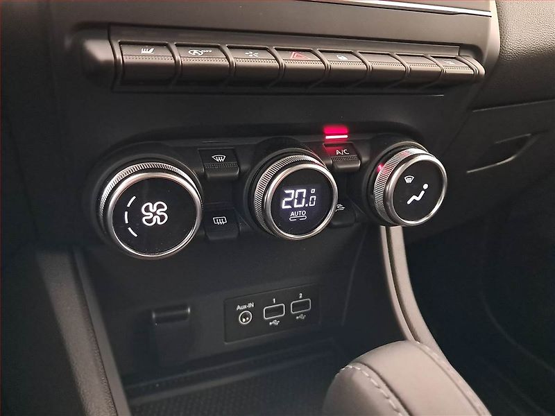 Renault Captur (2023) Techno 1.3 TCe MHEV - fotka 16 z 20