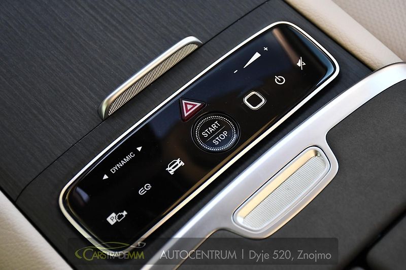 Mercedes-Benz EQS 450 4MATIC AMG HYPERSCREEN - fotka 37 z 63