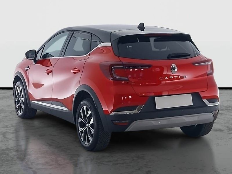 Renault Captur (2024) 1.3 TCe MHEV - fotka 4 z 20