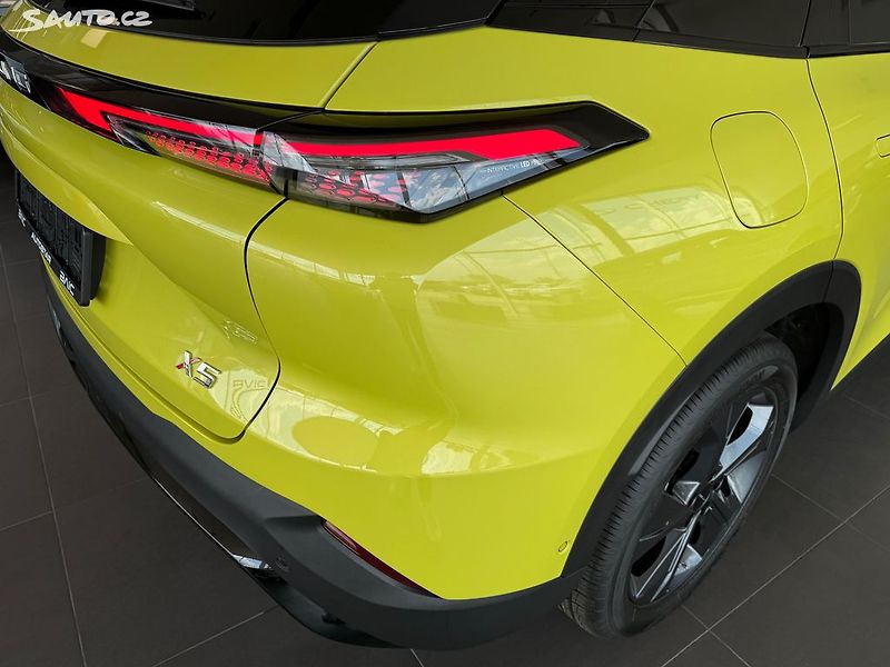 BAIC X55 (2025) ALL IN 130 kW Panorama DCT - fotka 12 z 22