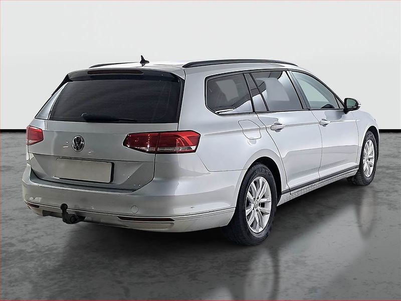 Volkswagen Passat (2016) 2.0 TDI, Tempomat - fotka 5 z 19