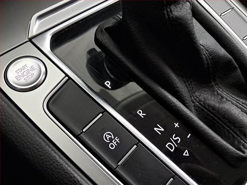 Volkswagen Passat (2015) Business 2.0 TDI, Automat - fotka 16 z 17