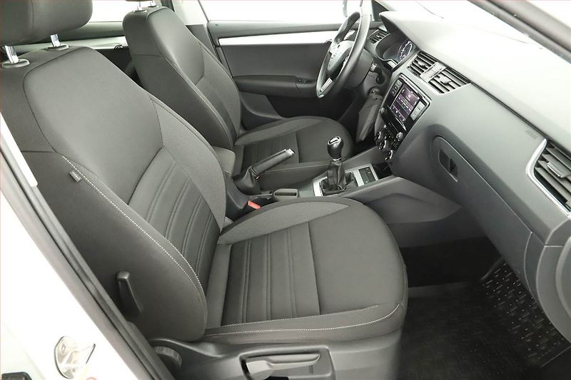 Škoda Octavia (2018) Ambition Plus 1.6 TDI - fotka 7 z 14