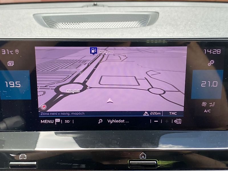 Citroën C4 (2021) 1.2 PureTech 96kW AUTOMAT - fotka 14 z 30
