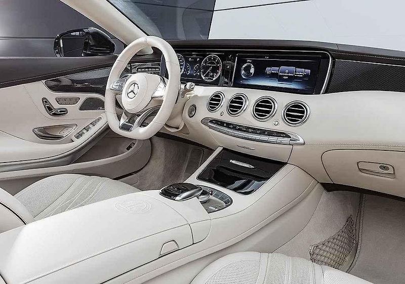 Mercedes-AMG S 65 Cabriolet.