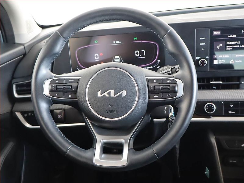 Kia Sportage (2022) 1.6 T-GDI - fotka 17 z 21
