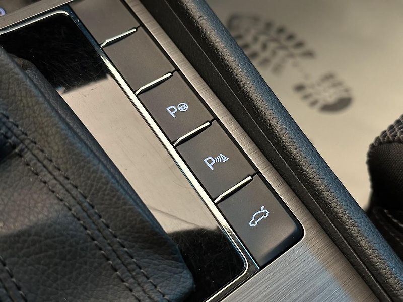 Škoda Superb (2022) 2.0 TDi Style DSG 110 kW - fotka 33 z 35