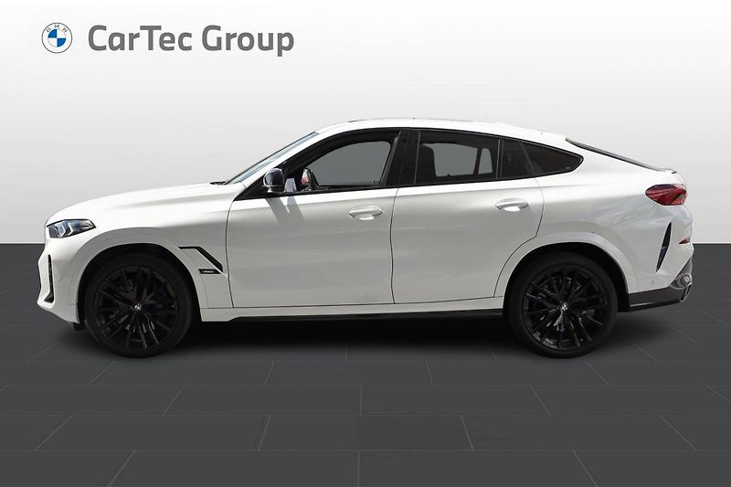 BMW X6 M60i - fotka 3 z 16
