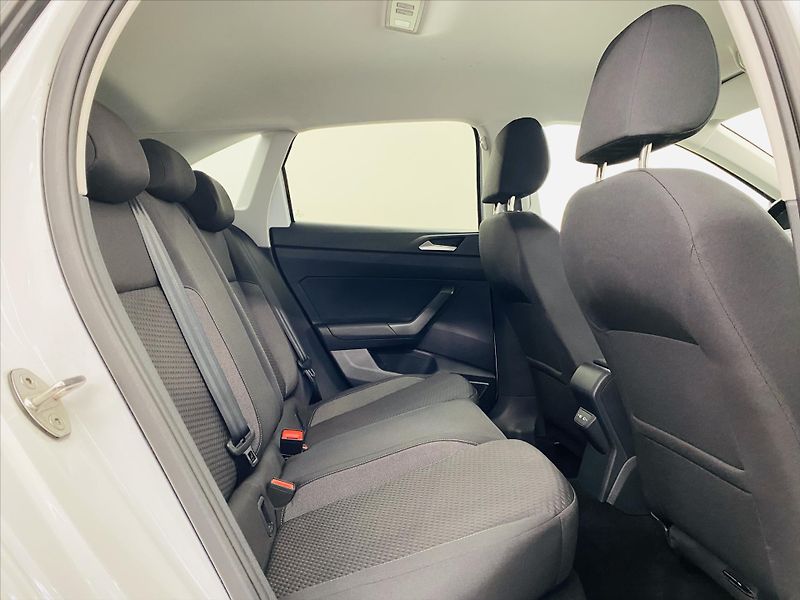 Volkswagen Taigo 1,0 TSI 70kW Life - fotka 7 z 24