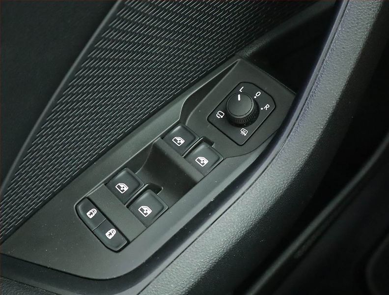 Škoda Octavia (2021) Style 1.5 TSI e-tec, Automat - fotka 16 z 18