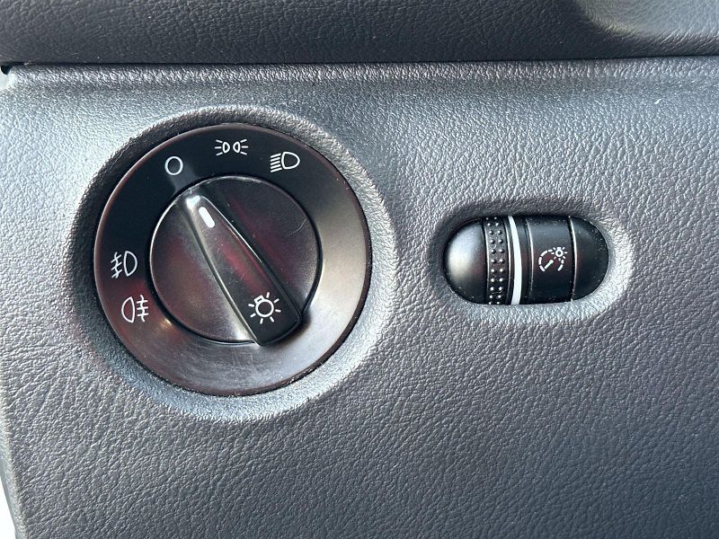Škoda Superb (2006) 2.5 TDI TipTronic Elegance - fotka 14 z 27