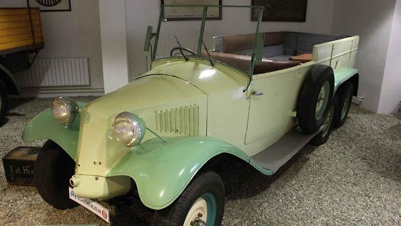 Kübelwagen Tatra 57 K se produkoval v podstatně větší sérii. Z Kopřivnice jich vyjelo na bojiště druhé světové války šest tisíc kusů