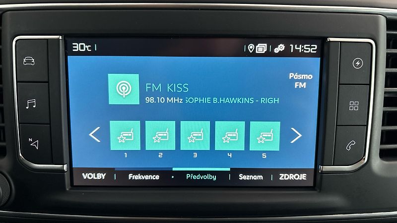 Citroën SpaceTourer 75 kWh AUT Shine - fotka 11 z 29