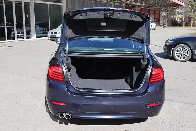 BMW Řada 5 530D XDRIVE F10 190kW - fotka 42 z 50