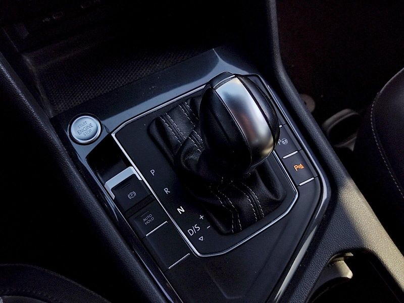 Volkswagen Tiguan Allspace (2021) 1,5 Tsi 110 Kw DSG R-Line - fotka 23 z 38