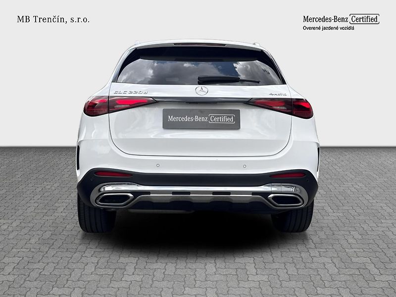 Mercedes-Benz GLC (2022) - fotka 12 z 39