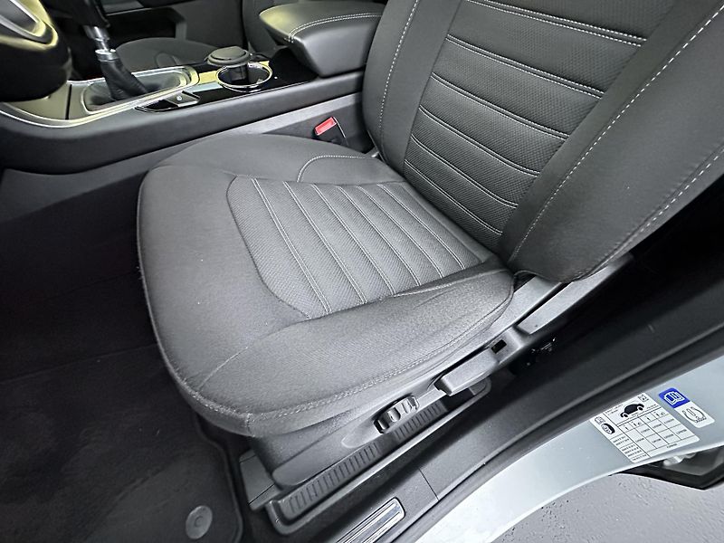 Ford Galaxy (2016) 1.5/118kW TITANIUM * 7.Míst *  - fotka 7 z 43