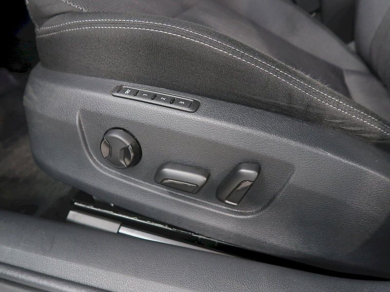 Škoda Superb (2023) STYLE 2.0TDI 110KW DSG - fotka 14 z 43