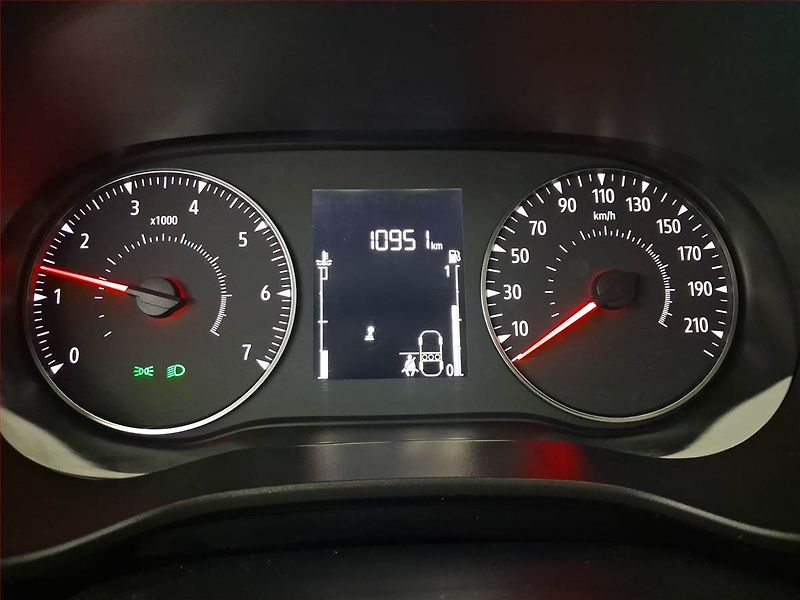 Dacia Sandero (2021) 1.0 TCe, ČR,1.maj, Serv.kniha - fotka 11 z 16