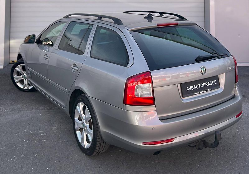 Škoda Octavia (2013) FL COMBI 2.0 TDI DSG 103 KW  - fotka 5 z 36